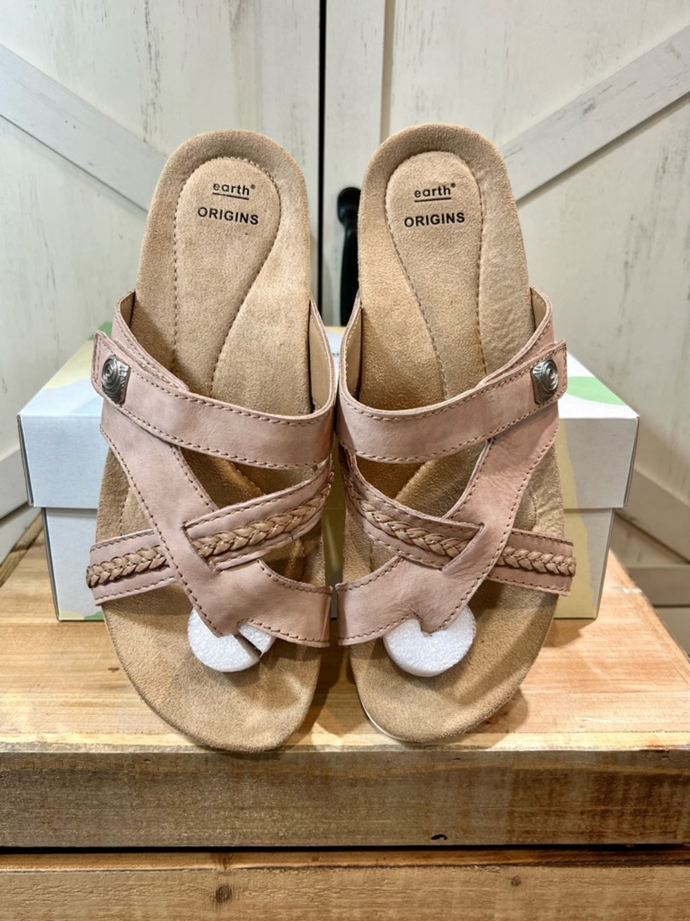 Earth Origins Sandals Womens 8 W Bosk Brent Blush Leather Casual Slip On NIB - Picture 6 of 8